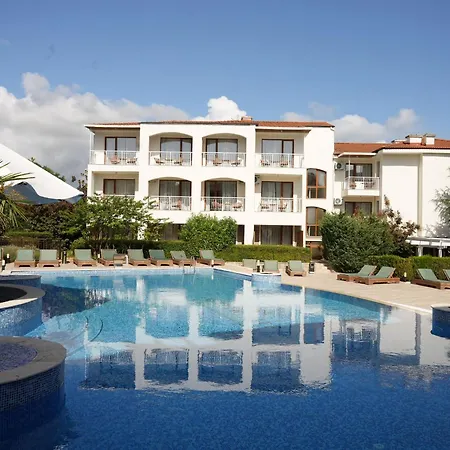 Hotel Paradise Bay