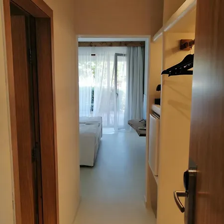 Hotel Paradise Bay